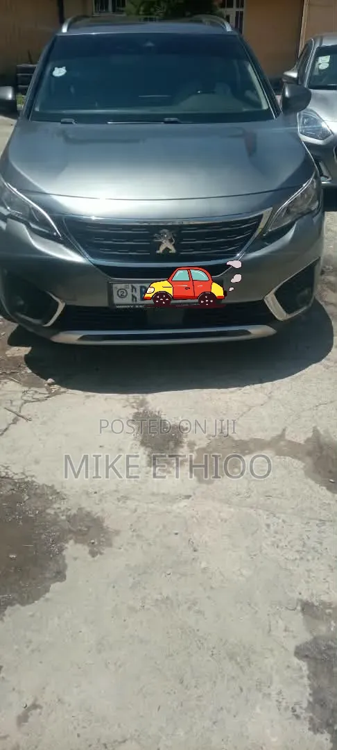 Peugeot 5008 2025 Silver