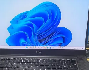 New Laptop Dell XPS 15 16GB Intel Core i5 SSD 512GB
