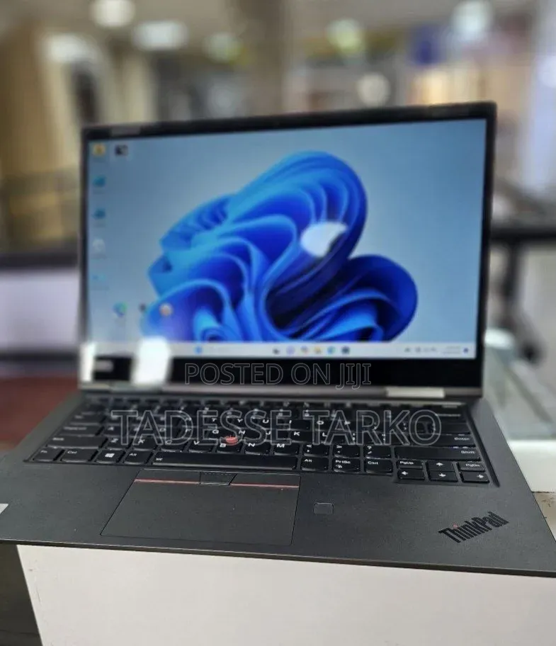 New Laptop Lenovo ThinkPad X1 Yoga 16GB Intel Core i7 SSD 512GB