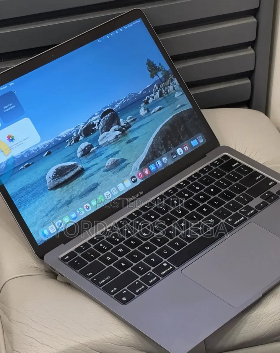 New Laptop Apple MacBook Air 2020 M1 16GB Apple M1 SSD 512GB