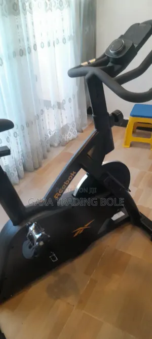Reebok FR30 ስፒን ብስክሌት – ሙሉ የአካል ልምምድ