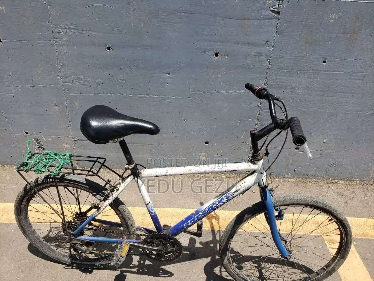 FREEBIKE City Bicycle With Rear Cargo Carrier