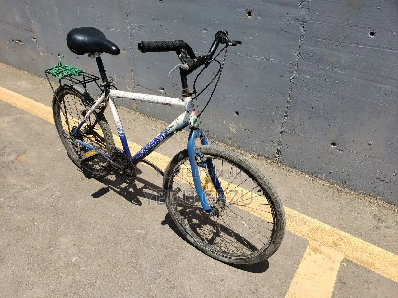 FREEBIKE City Bicycle With Rear Cargo Carrier