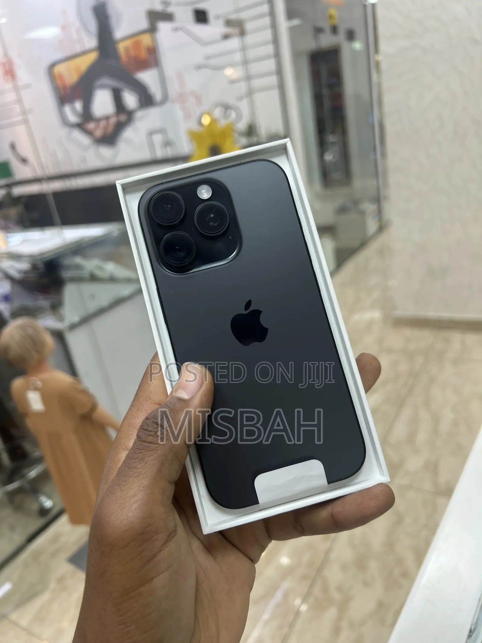 New Apple iPhone 16 Pro 128 GB Black