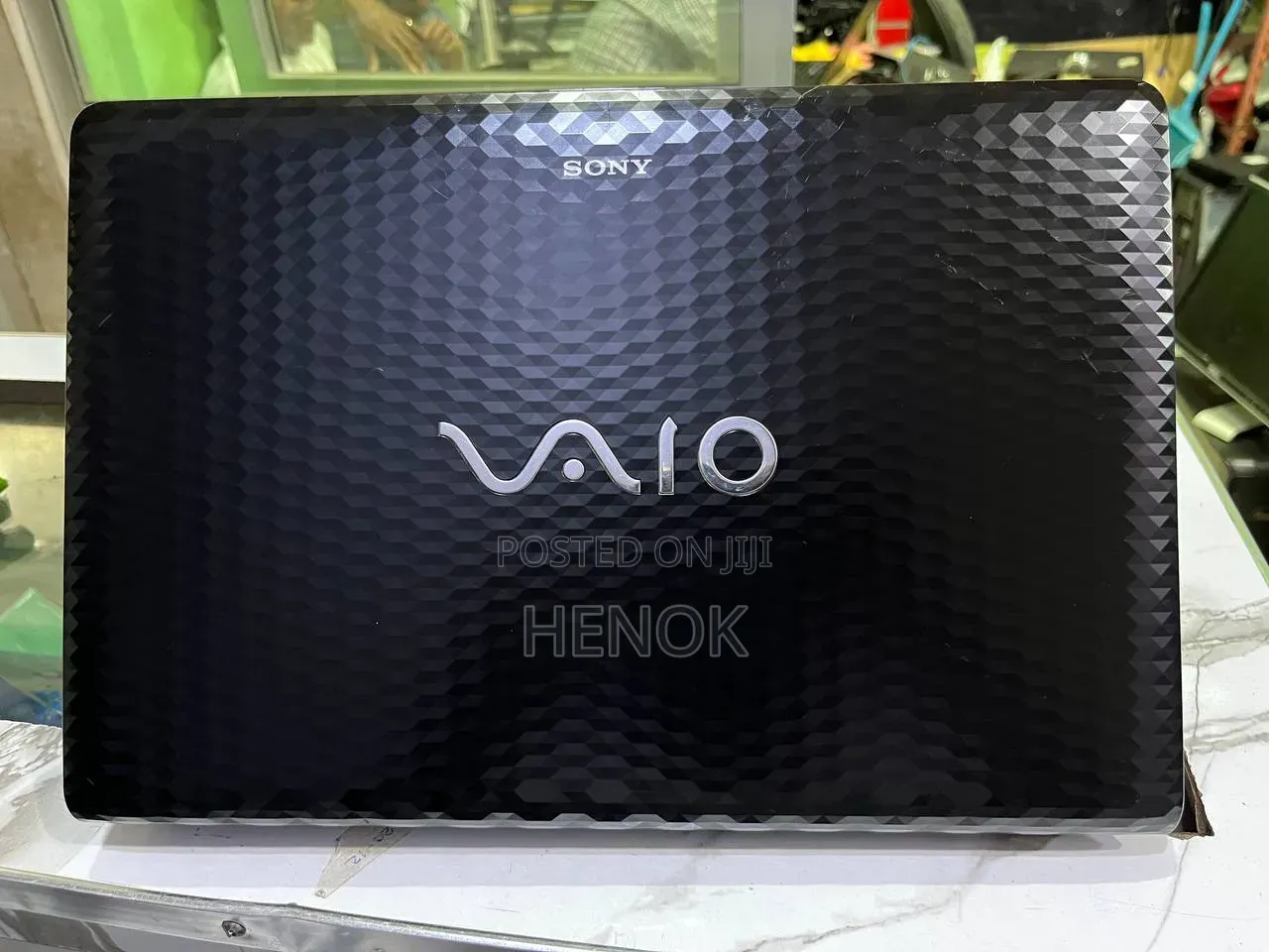 Laptop Sony VAIO E15 SVE1513Q1E 4GB Intel Core i3 SSD 128GB