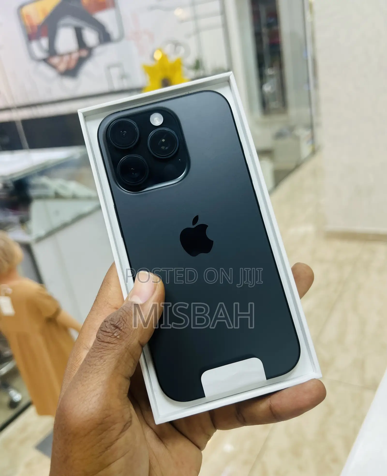 New Apple iPhone 16 Pro 128 GB Black