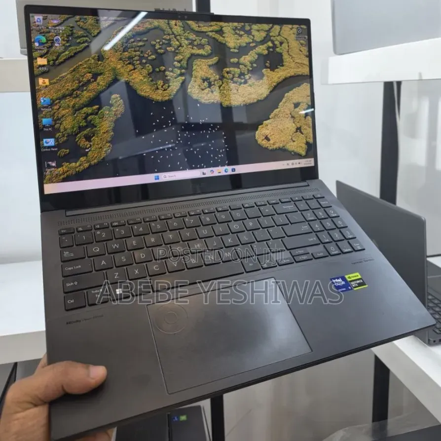 New Asus VivoBook Pro 15 N580VD 16GB Intel Core Ultra 9 SSD 512GB