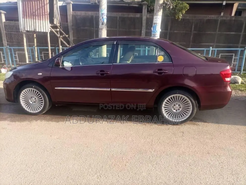 Toyota Corolla 1.4 D-4D 2007 Burgundy