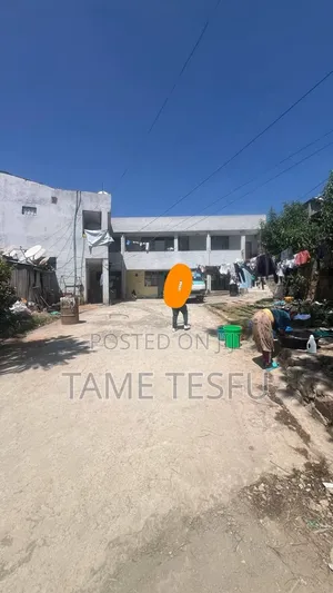 Furnished 8bdrm House in ካራ, Yeka for sale