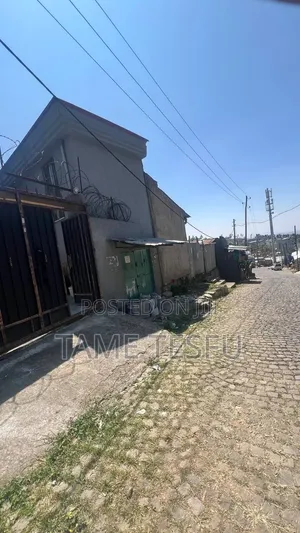 2bdrm House in ካራ, Yeka for sale
