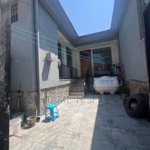 2bdrm House in ካራ, Yeka for sale