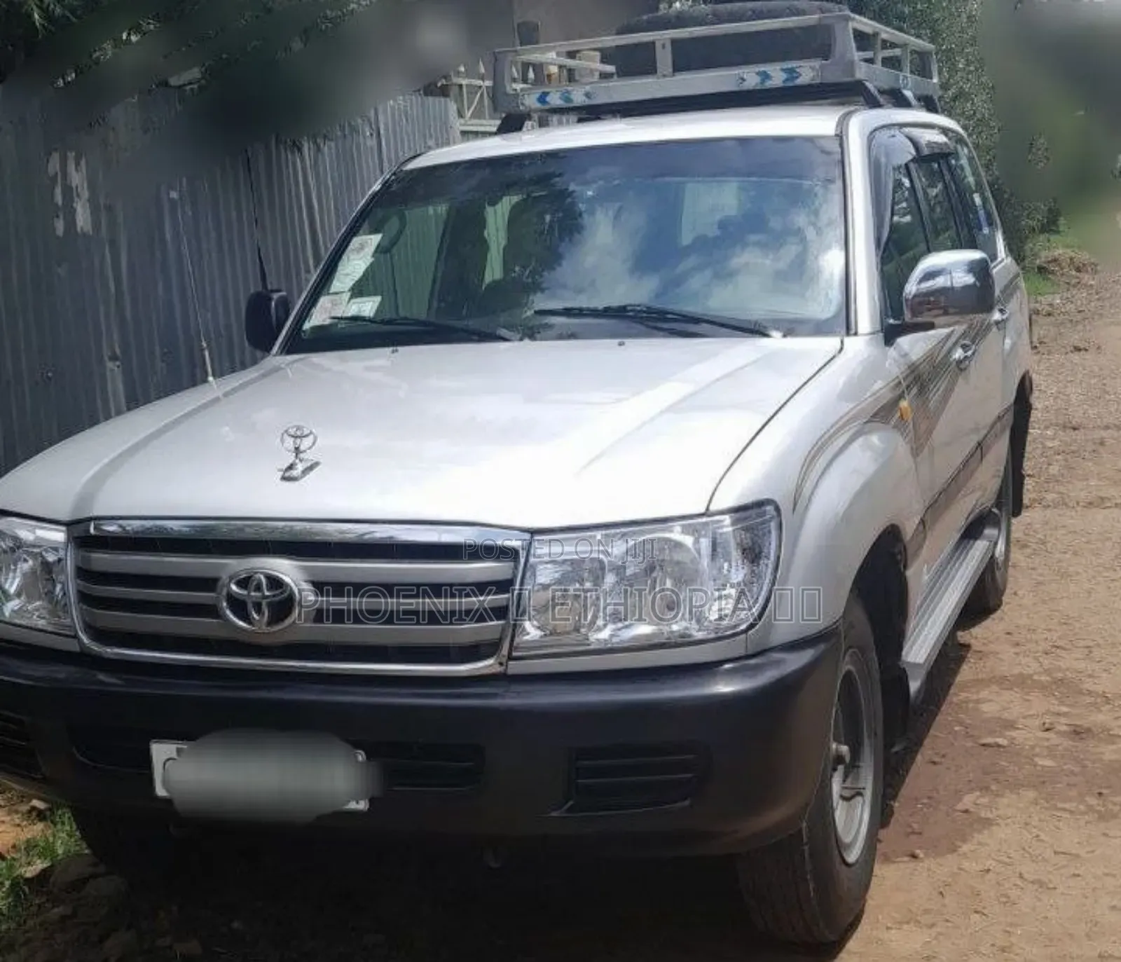 Toyota Land Cruiser 2005 Silver