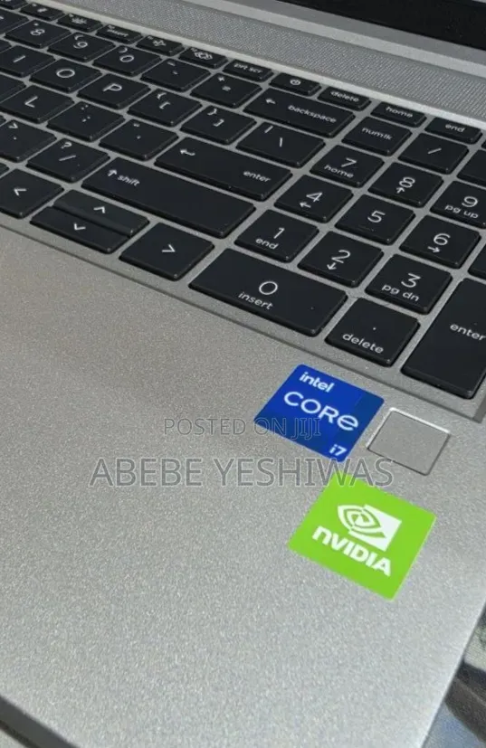 New Laptop HP 16GB Intel Core i7 SSD 512GB