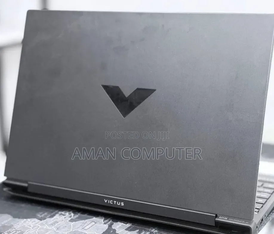 New Laptop HP Victus 15 8GB AMD Ryzen 5 SSD 512GB