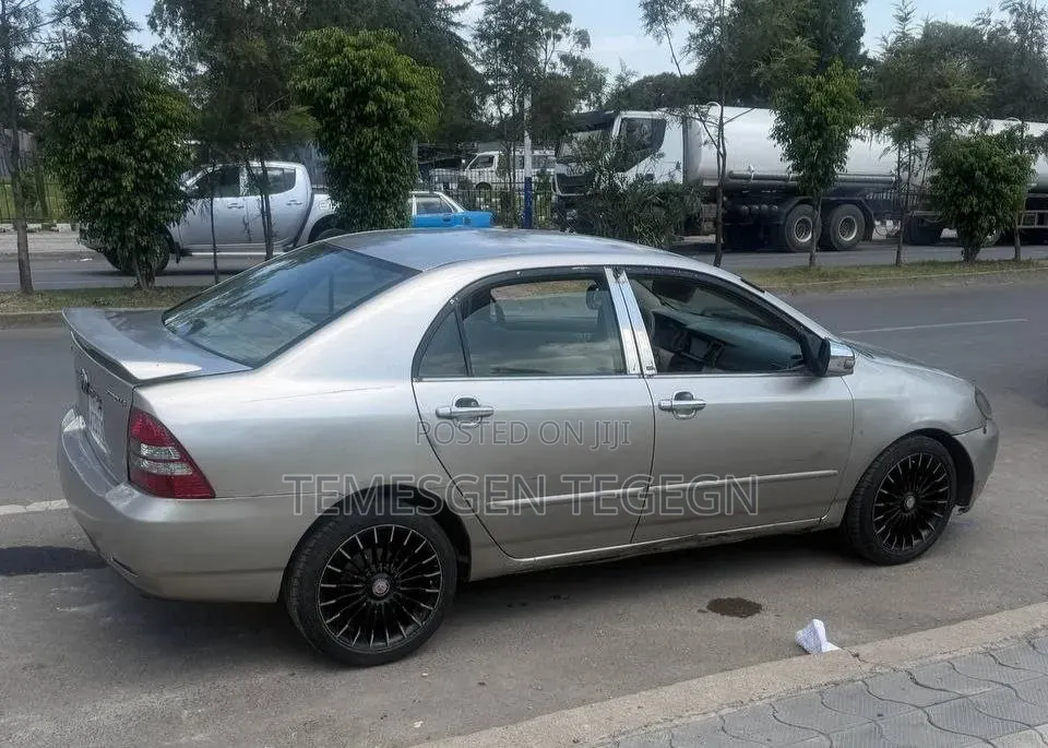 Toyota Corolla 2003
