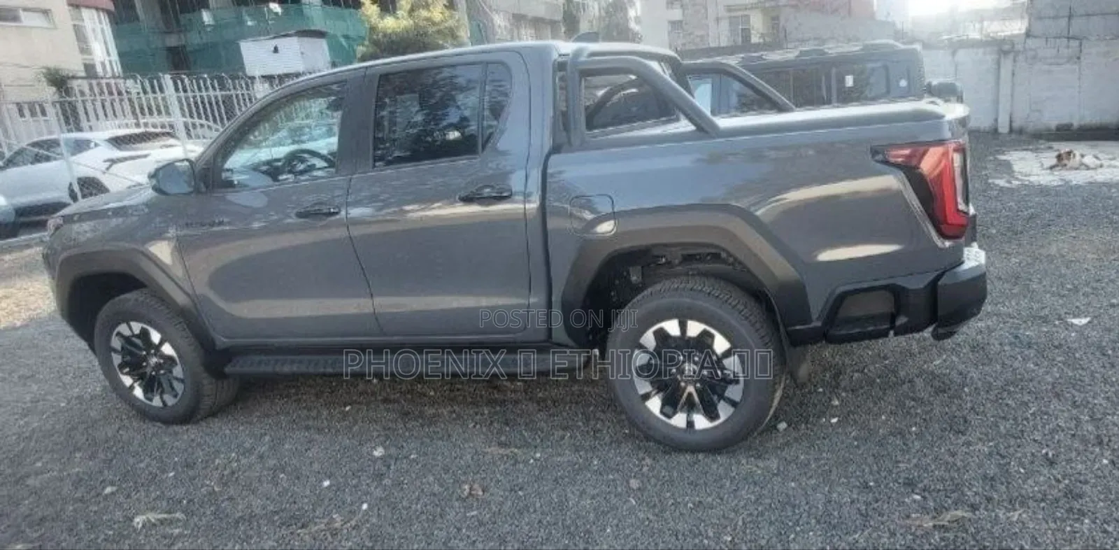 New Toyota Hilux 2026 Gray
