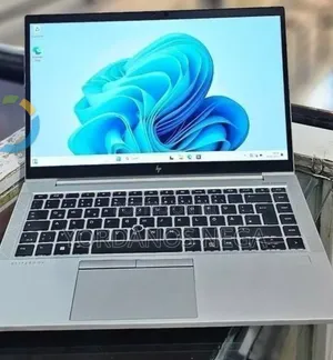 New Laptop HP EliteBook 840 G8 16GB Intel Core i5 SSD 512GB