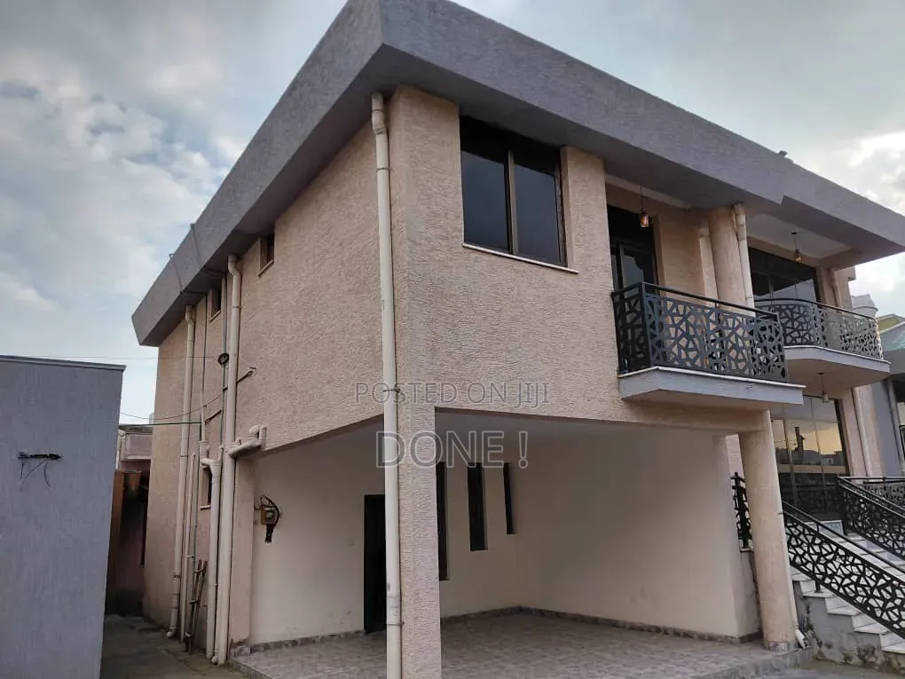 7bdrm House in Bole for sale