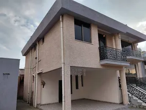 7bdrm House in Bole for sale