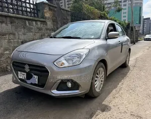 Suzuki Dzire 2022 Silver