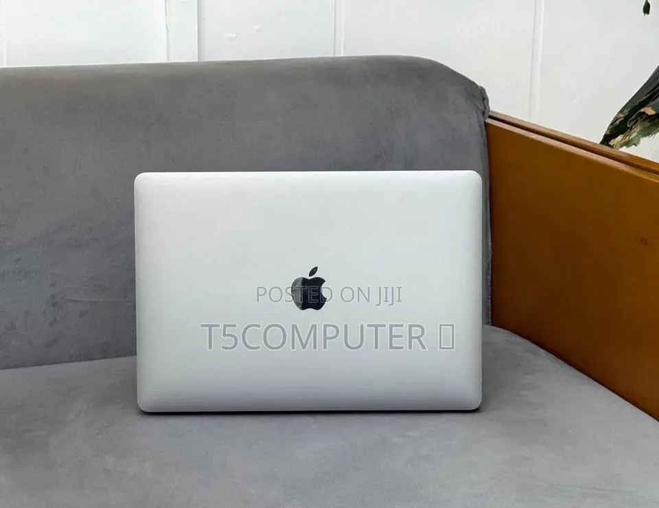 New Laptop Apple MacBook Air 2020 M1 8GB Apple M1 SSD 256GB
