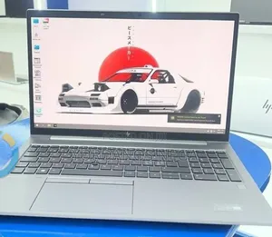 New Laptop HP ZBook Firefly G8 16GB Intel Core i7 SSD 512GB