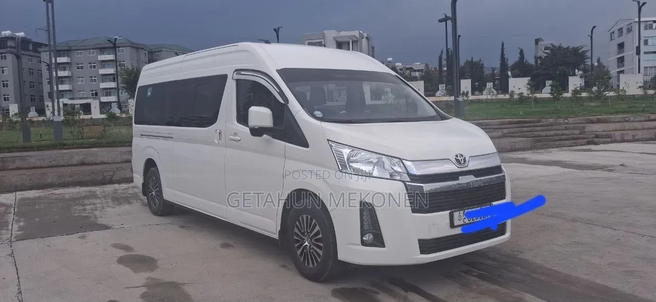 Car 2020 White