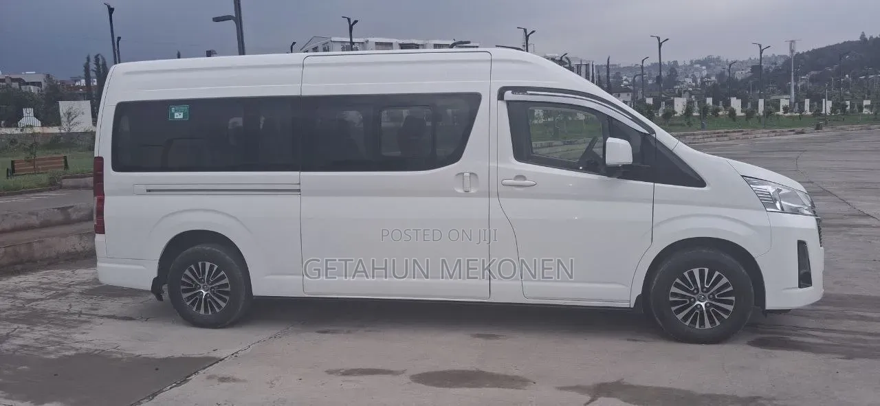 Car 2020 White