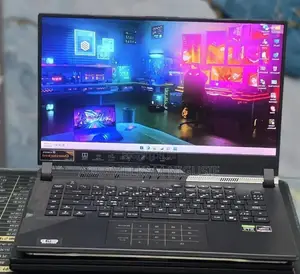 New Laptop Asus ROG Strix G15 16GB Intel Core Ultra 7 SSD 1T