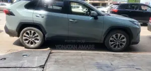 Toyota RAV4 Limited AWD 2023