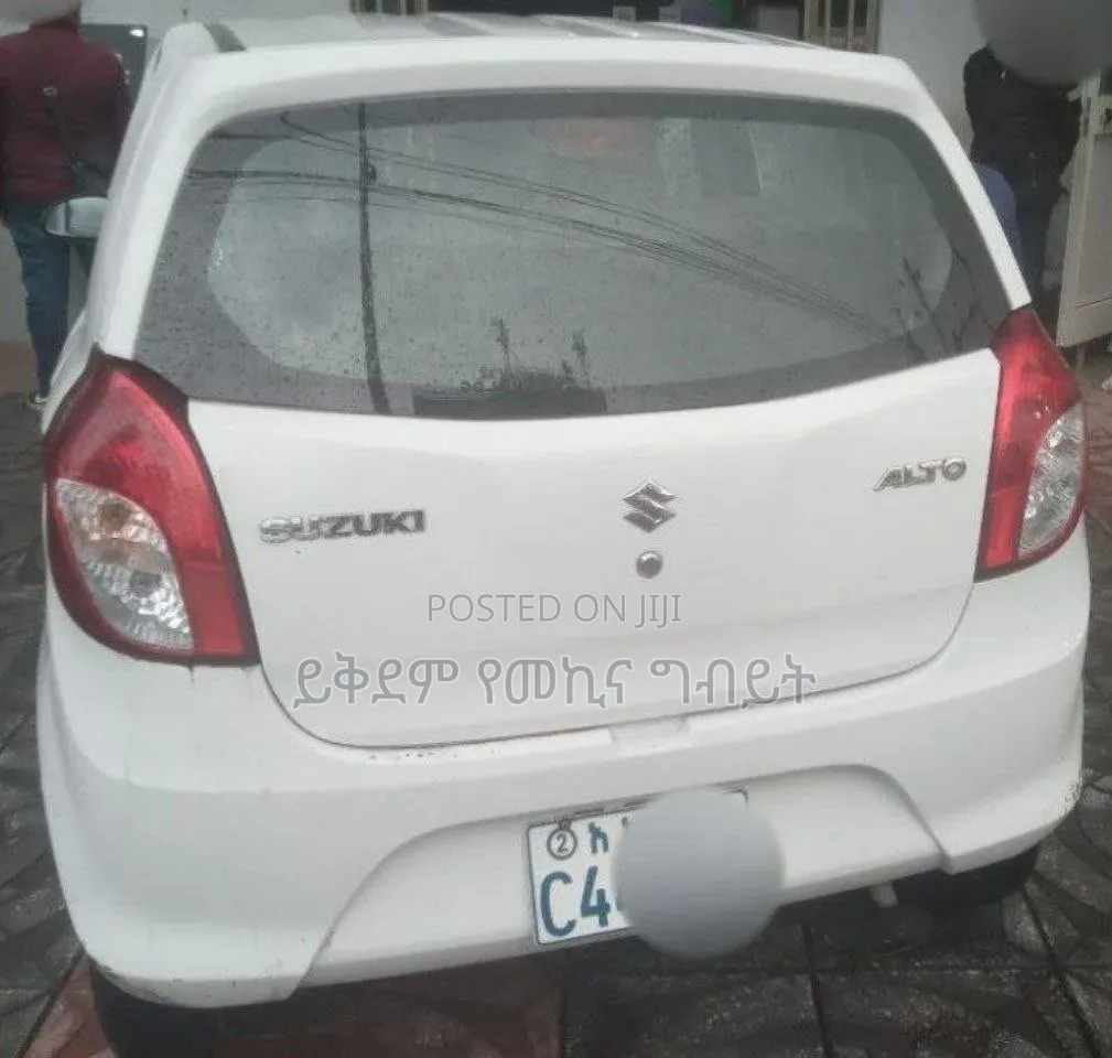Suzuki Alto 2022 White