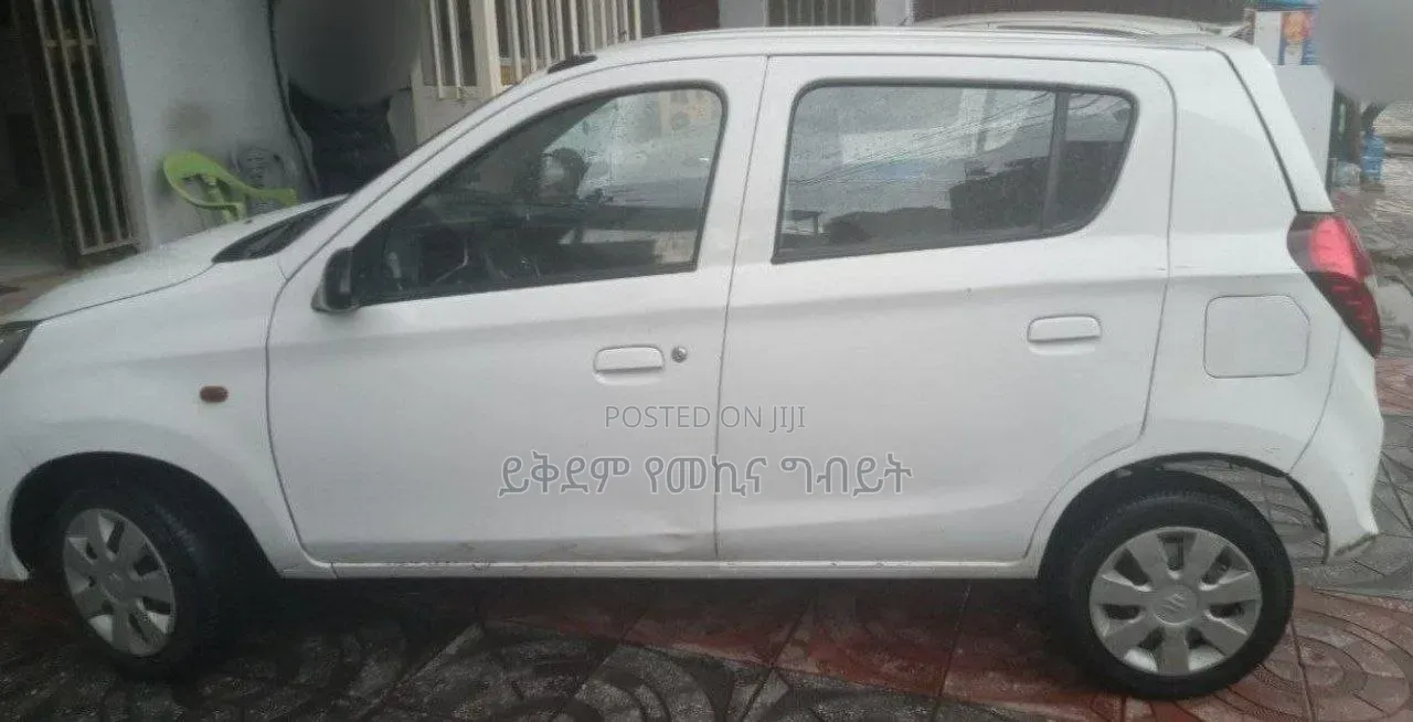 Suzuki Alto 2022 White
