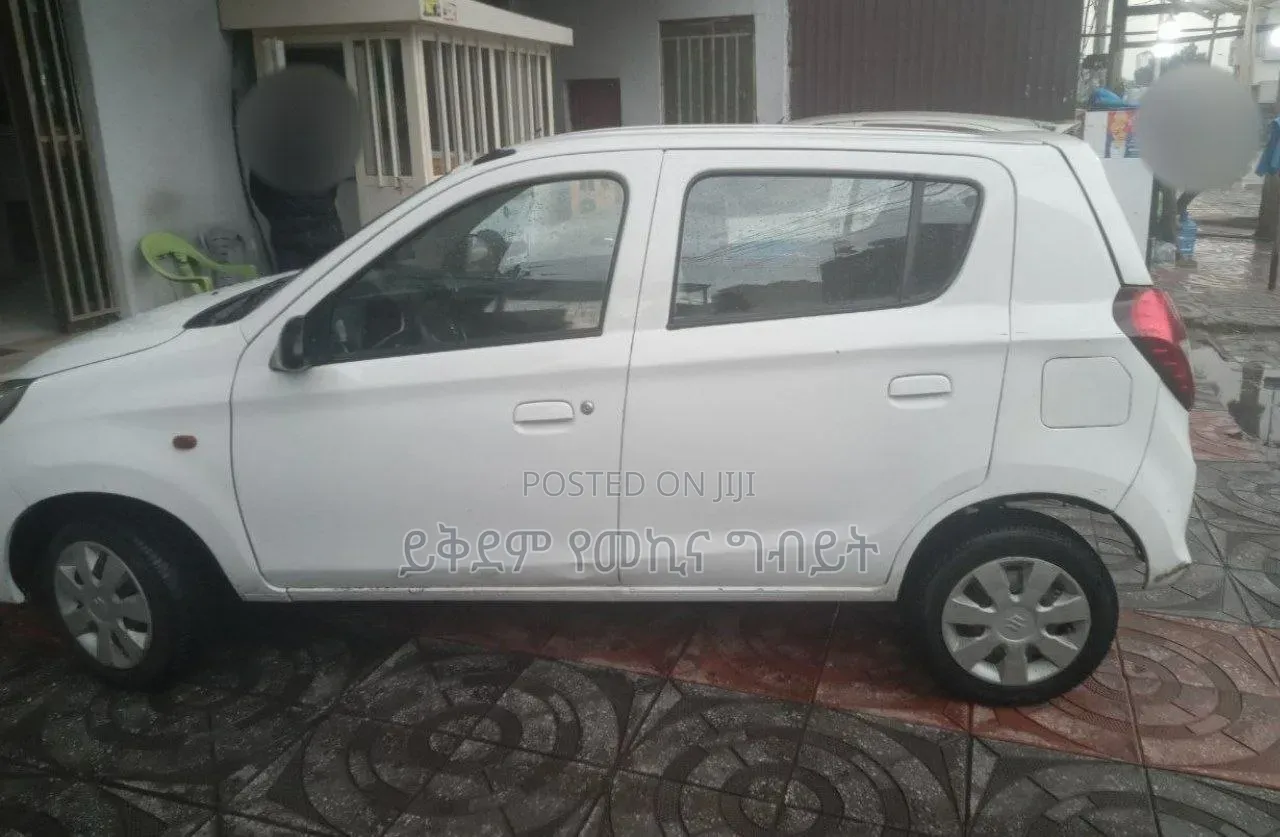 Suzuki Alto 2022 White