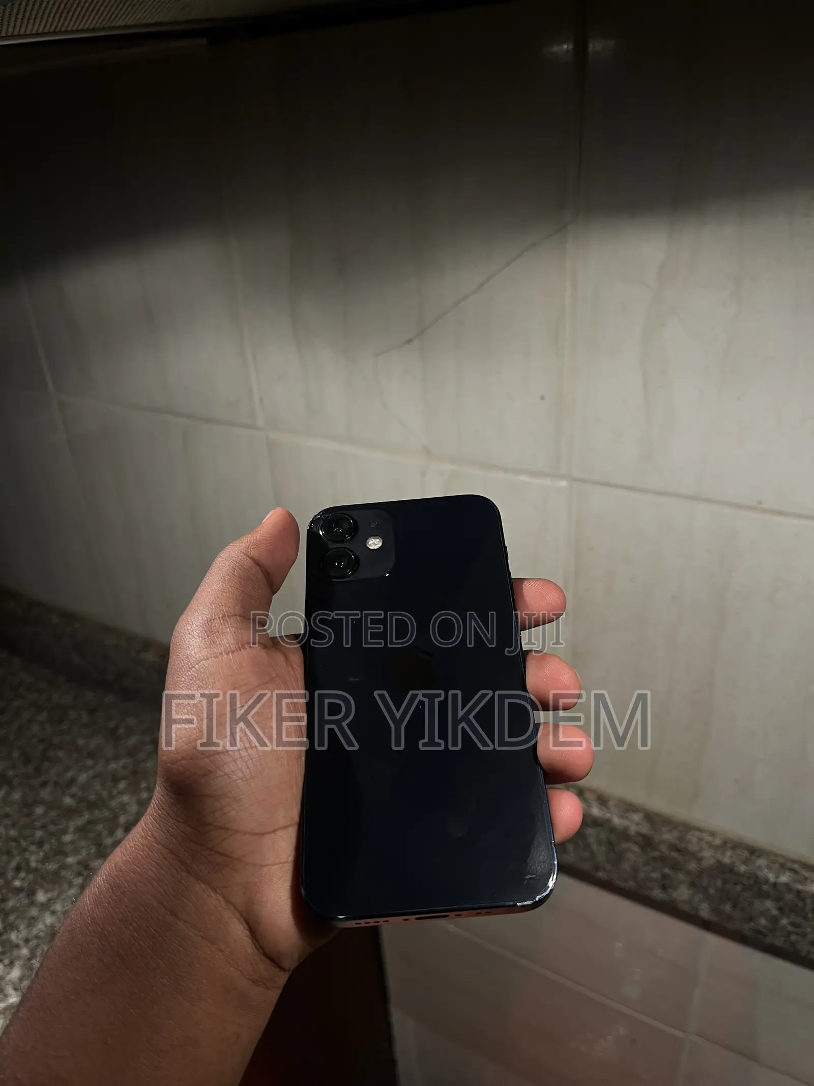 Apple iPhone 12 mini 64 GB Black