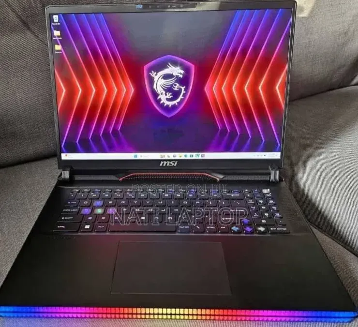 New Laptop MSI Raider GE68HX 13VI-202US 32GB Intel Core i9 SSD 1T