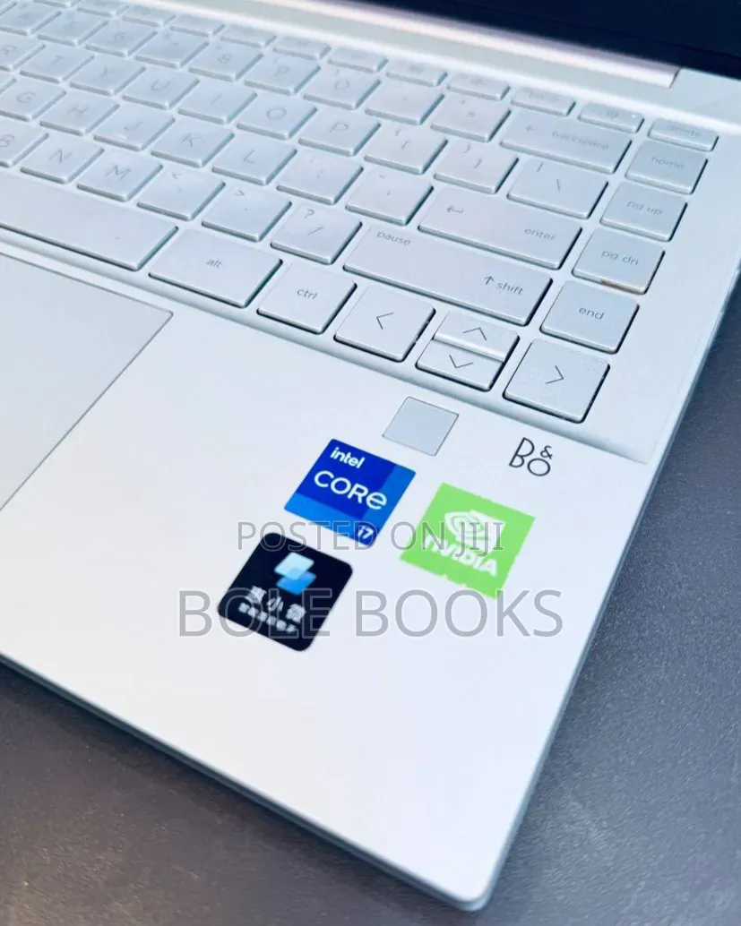 New Laptop HP Pavilion 14 16GB Intel Core i7 SSD 512GB