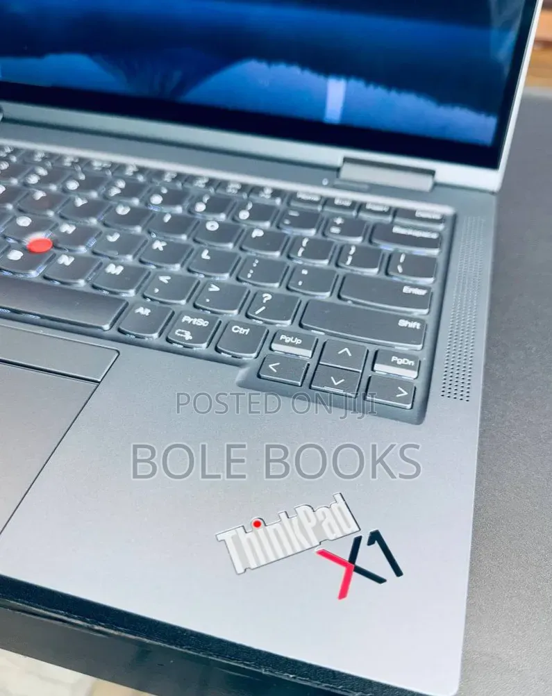 New Laptop Lenovo ThinkPad X1 Yoga 16GB Intel Core i5 SSD 512GB