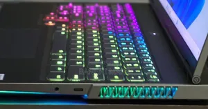 New Laptop Lenovo Legion 9 32GB AMD Ryzen 9 SSD 1T