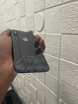 Apple iPhone XS 64 GB Black