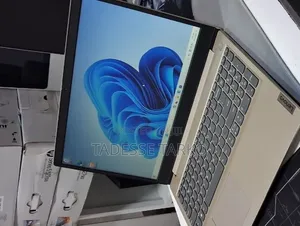 New Laptop Lenovo Ideapad 3 8GB Intel Core i3 SSD 256GB