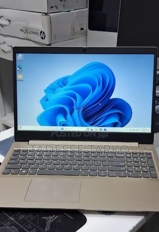 New Laptop Lenovo Ideapad 3 8GB Intel Core i3 SSD 256GB