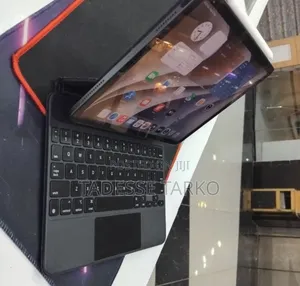 New Apple iPad (2022) 256 GB Gray