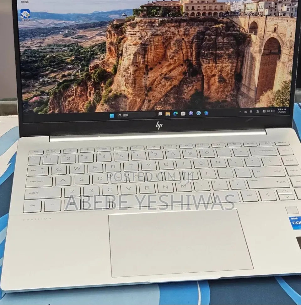New Laptop HP Pavilion 14 16GB Intel Core i5 SSD 512GB