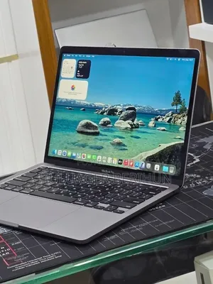 New Laptop Apple MacBook Pro 2022 M2 16GB Apple M2 SSD 256GB