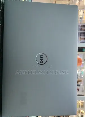 New Laptop Dell Precision 5560 16GB Intel Core i7 SSD 512GB