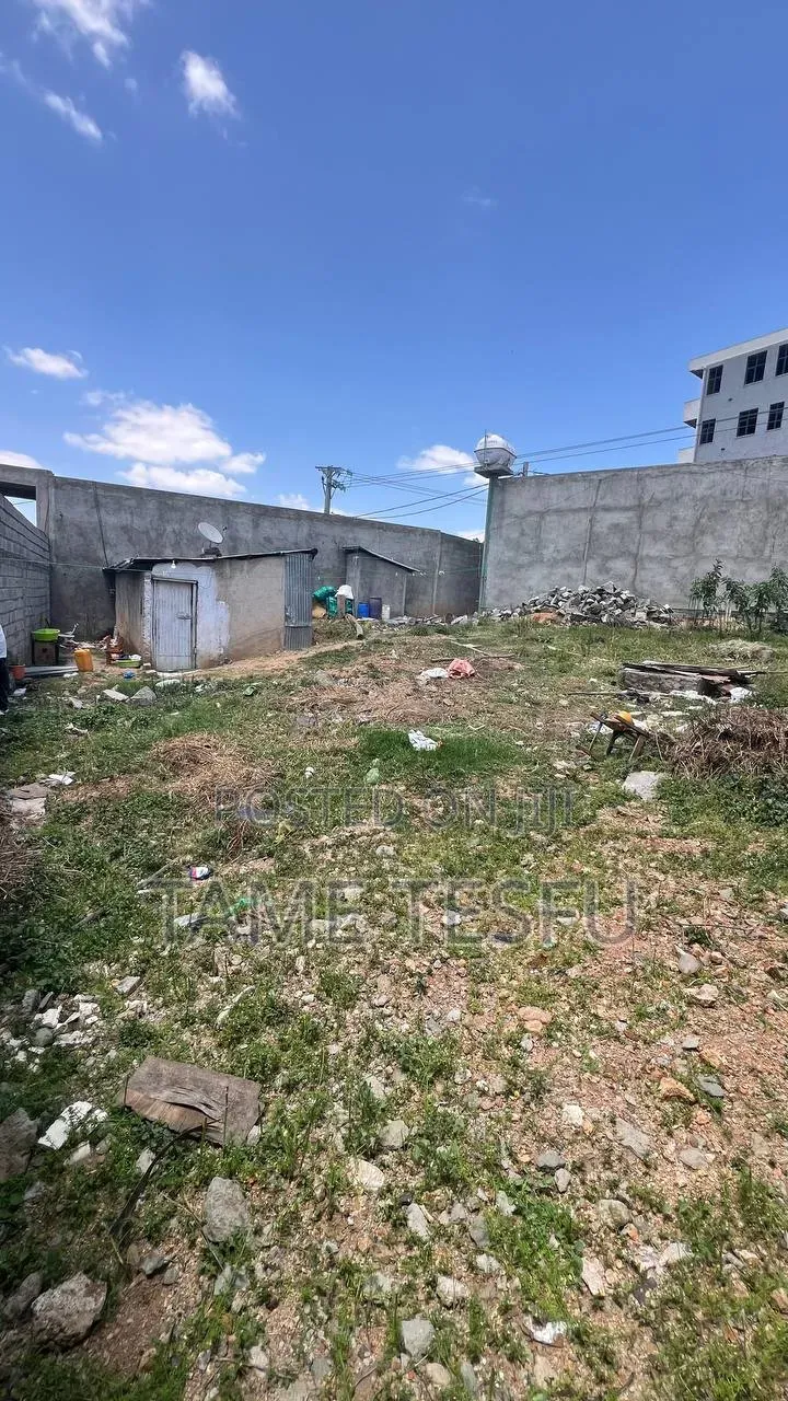 4bdrm House in ኮቶቤ ካራ 500 ካሬ, Yeka for sale