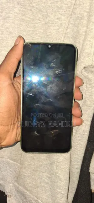 New Samsung Galaxy A24 128 GB Green