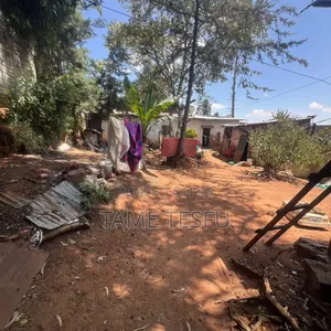 1bdrm House in Kara, Yeka for sale