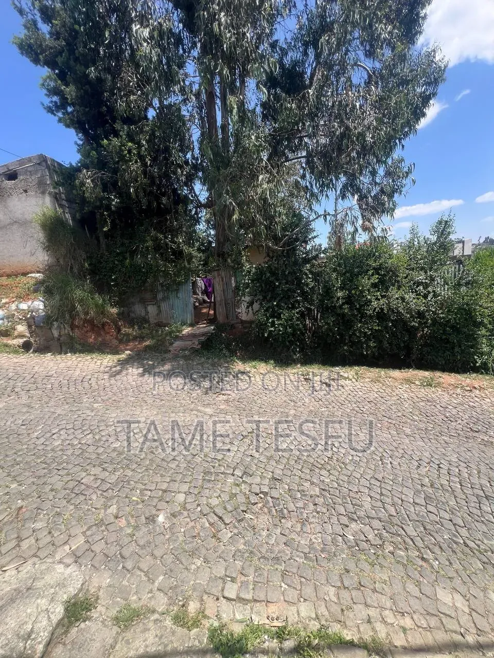 1bdrm House in Kara, Yeka for sale