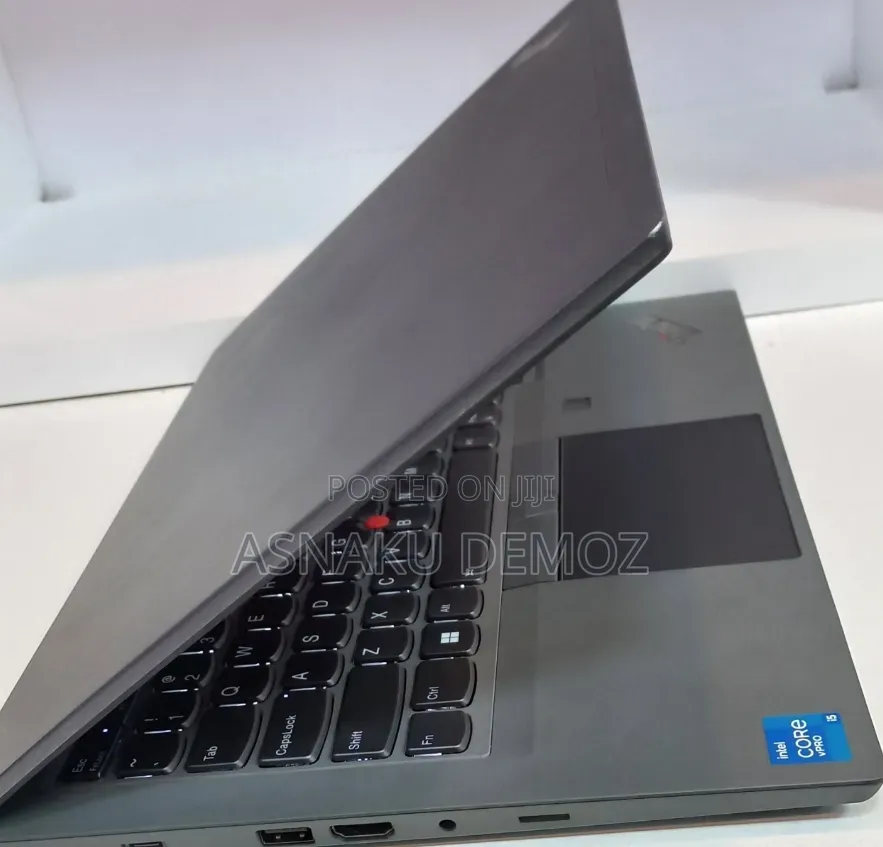 New Laptop Lenovo ThinkPad T14 16GB Intel Core i5 SSD 512GB